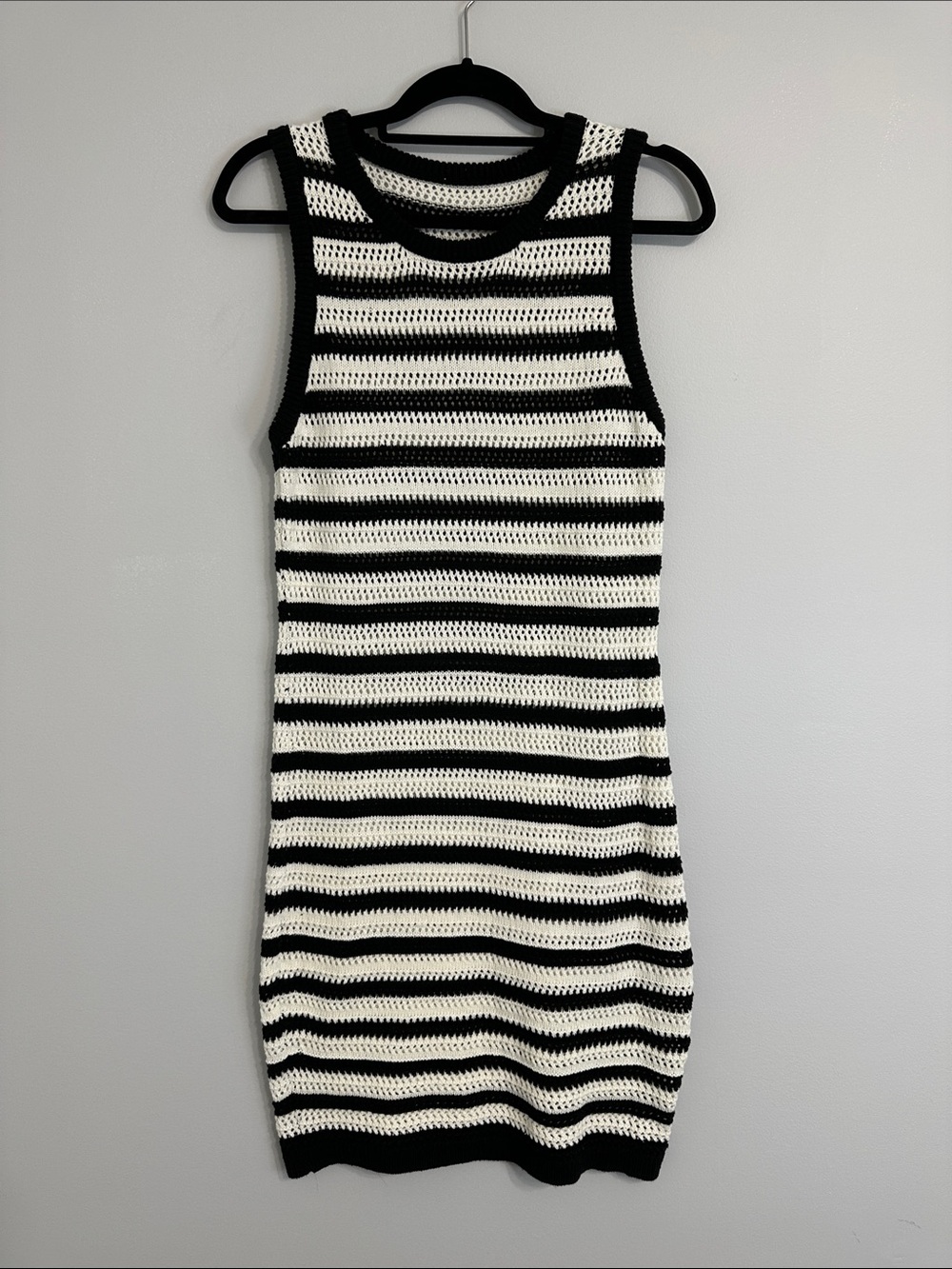 Sleeveless Black and White Striped Crochet Dress